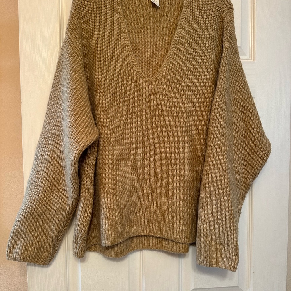 H&M Tan V-Neck Sweater